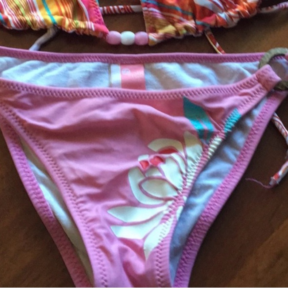 Split bikini